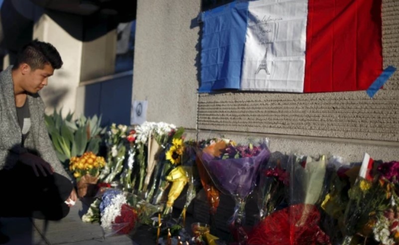 Навършват се седем години от  На 13 ноември 2015 г в